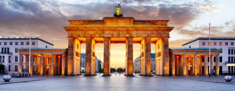 berlin-limousine-mieten-Sightseeing Party in Berlin mal auf die noble Art und Weise - Fahre in einer Traumlimousine durch die Stadt