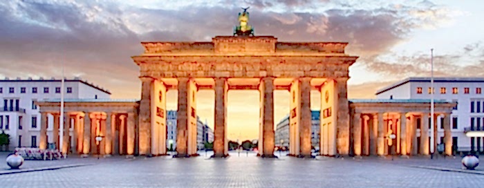 Transfer in Berlin - kein Problem - schnell, elegant und bequem mit einer Limousine
